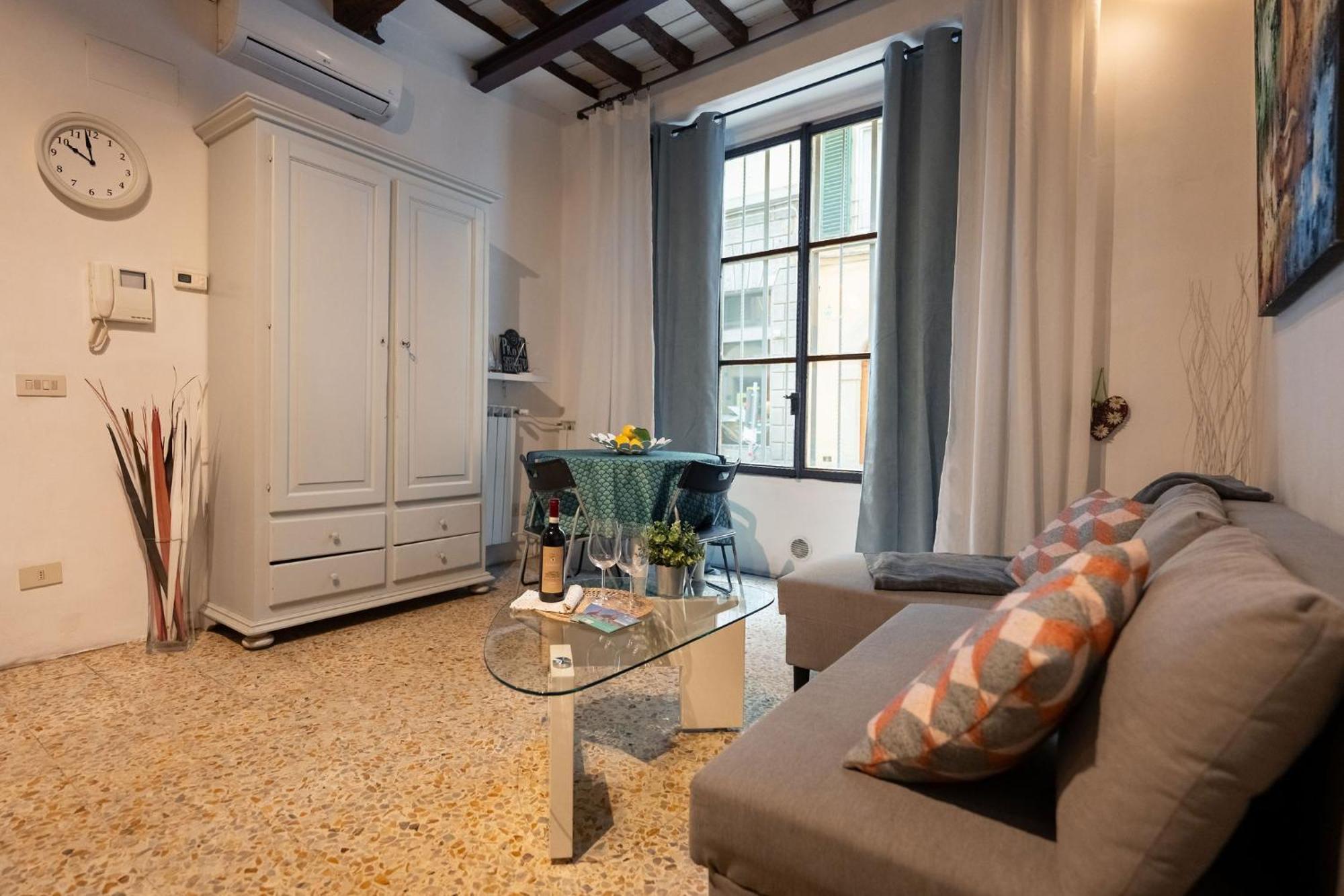 F1 - Santa Croce One Bedroom Apartment For Couples Florencie Exteriér fotografie