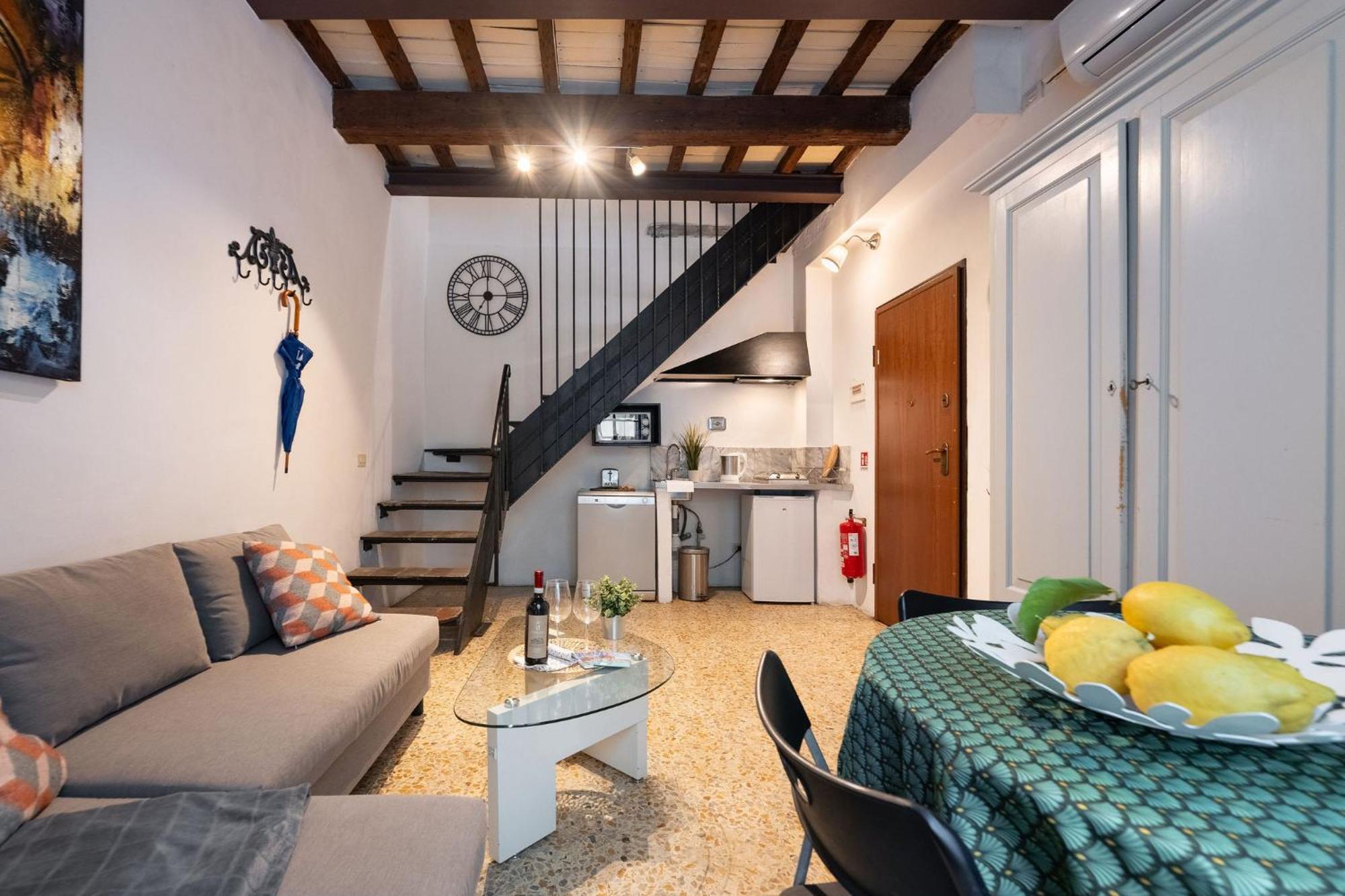 F1 - Santa Croce One Bedroom Apartment For Couples Florencie Exteriér fotografie